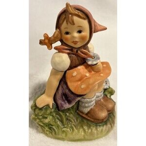 Vintage HUMMEL GOEBEL “IN THE MEADOW” #459 W. Germany 1985 Mint Condition